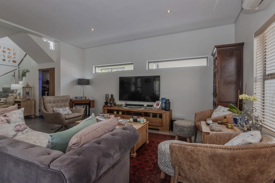 3 Bedroom Property for Sale in Sunset Beach Western Cape